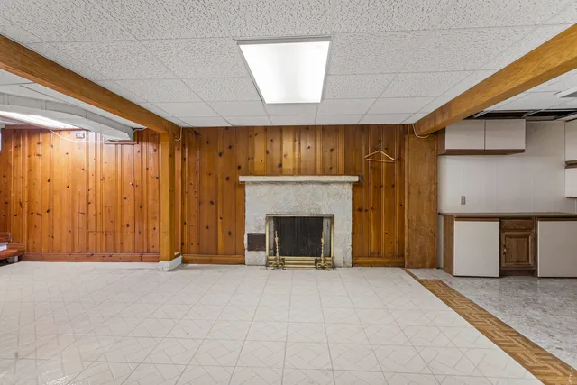 $235,000 | 1120 West Daniel Street, Champaign, IL 61821