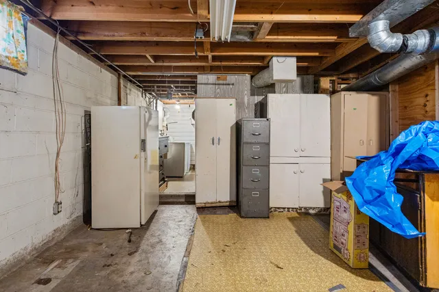 $235,000 | 1120 West Daniel Street, Champaign, IL 61821