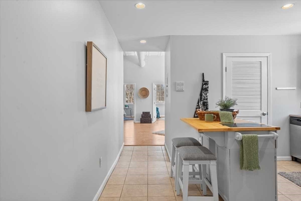 42 Phillips Road, Unit 5 Holden, MA 01520 - Photo 11 of 23 Gallery Image 11