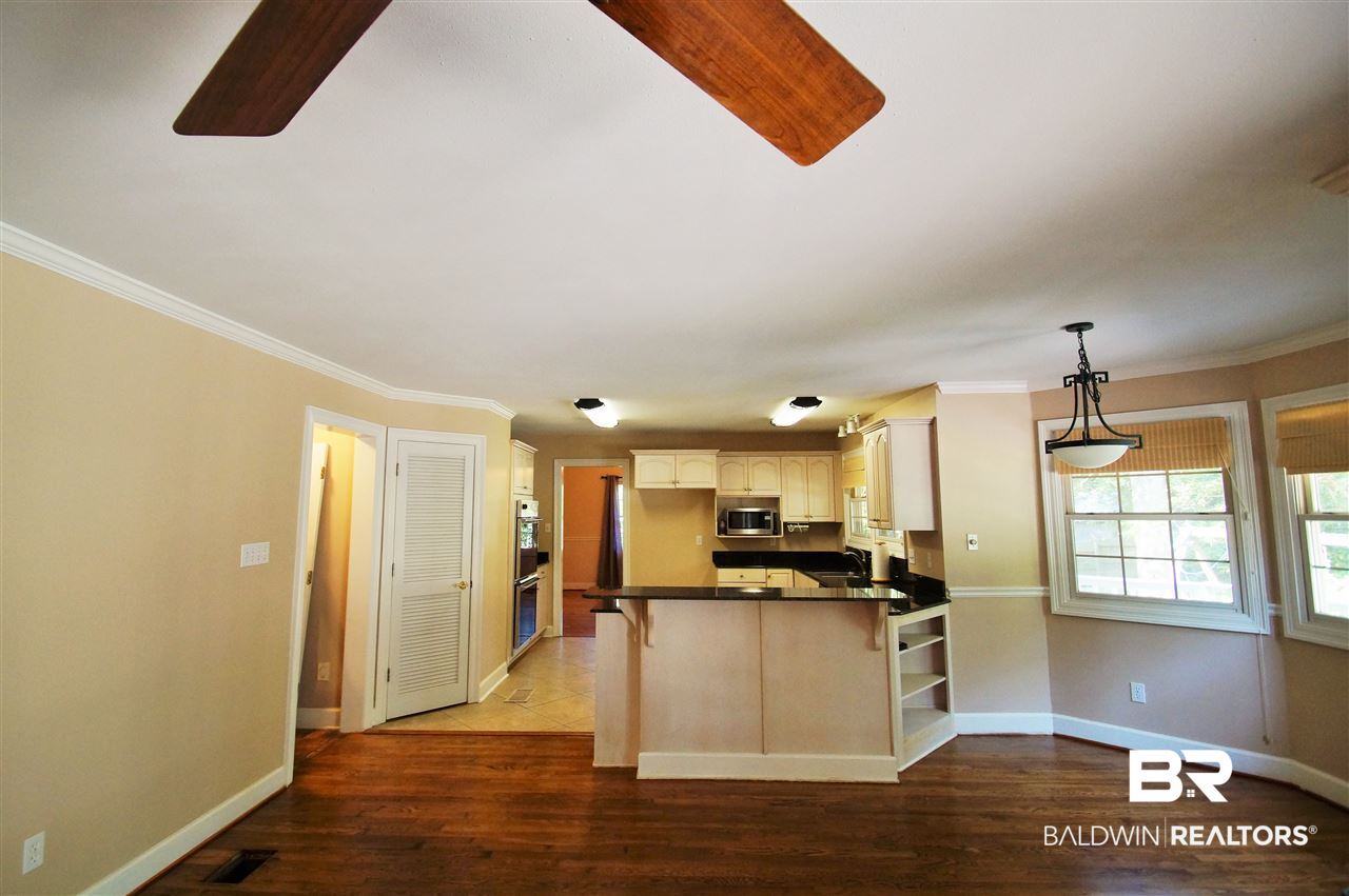 509 Church Avenue Daphne, AL 36526 - Photo 6 of 28 Kitchen