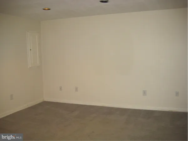 $2,800 | 7183 Fairfield Court, Alexandria, VA 22306