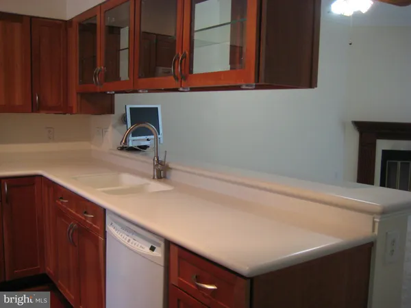 $2,800 | 7183 Fairfield Court, Alexandria, VA 22306