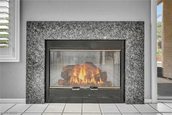 $2,995 | 2016 Silverton Drive, Henderson, NV 89074