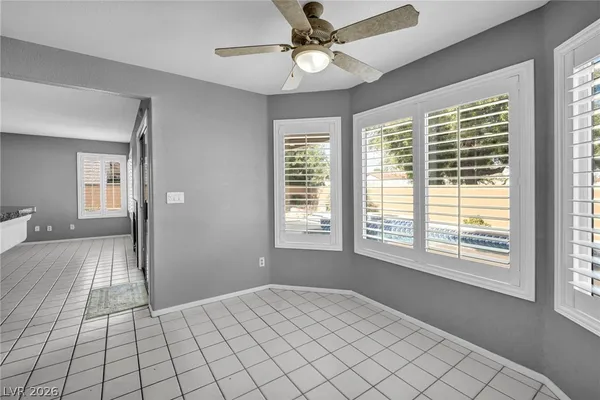 $2,995 | 2016 Silverton Drive, Henderson, NV 89074