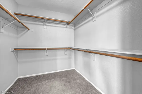 $2,995 | 2016 Silverton Drive, Henderson, NV 89074