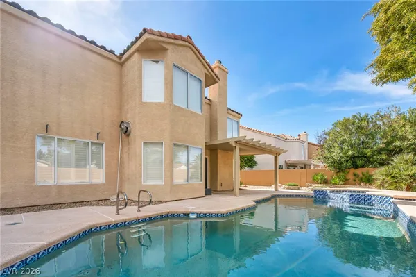 $2,995 | 2016 Silverton Drive, Henderson, NV 89074