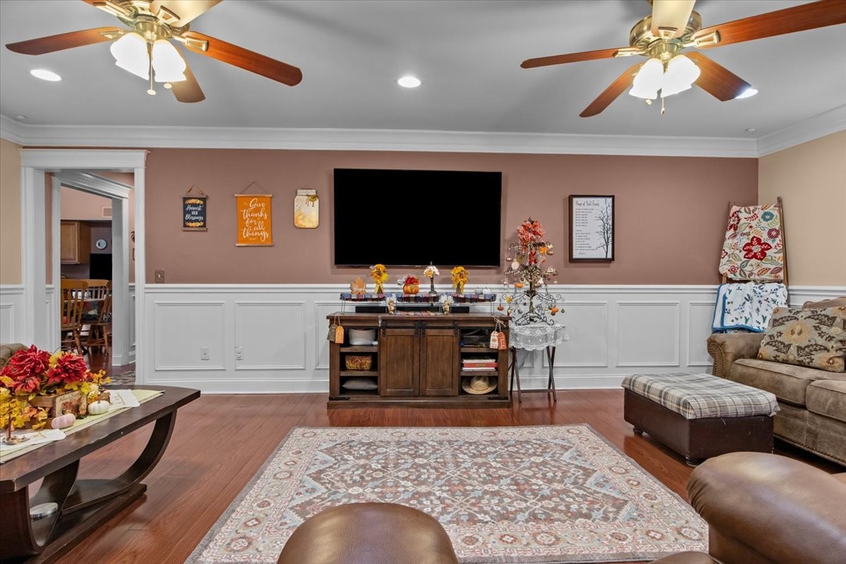 307 Crestview Drive Dickson, TN 37055 - Photo 3 of 61 a living room with furniture and a flat screen tv