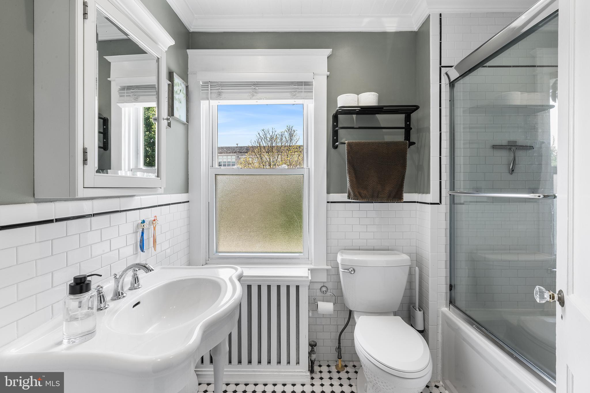 2404 Poplar Road Havertown, PA 19083 - Photo 27 of 41