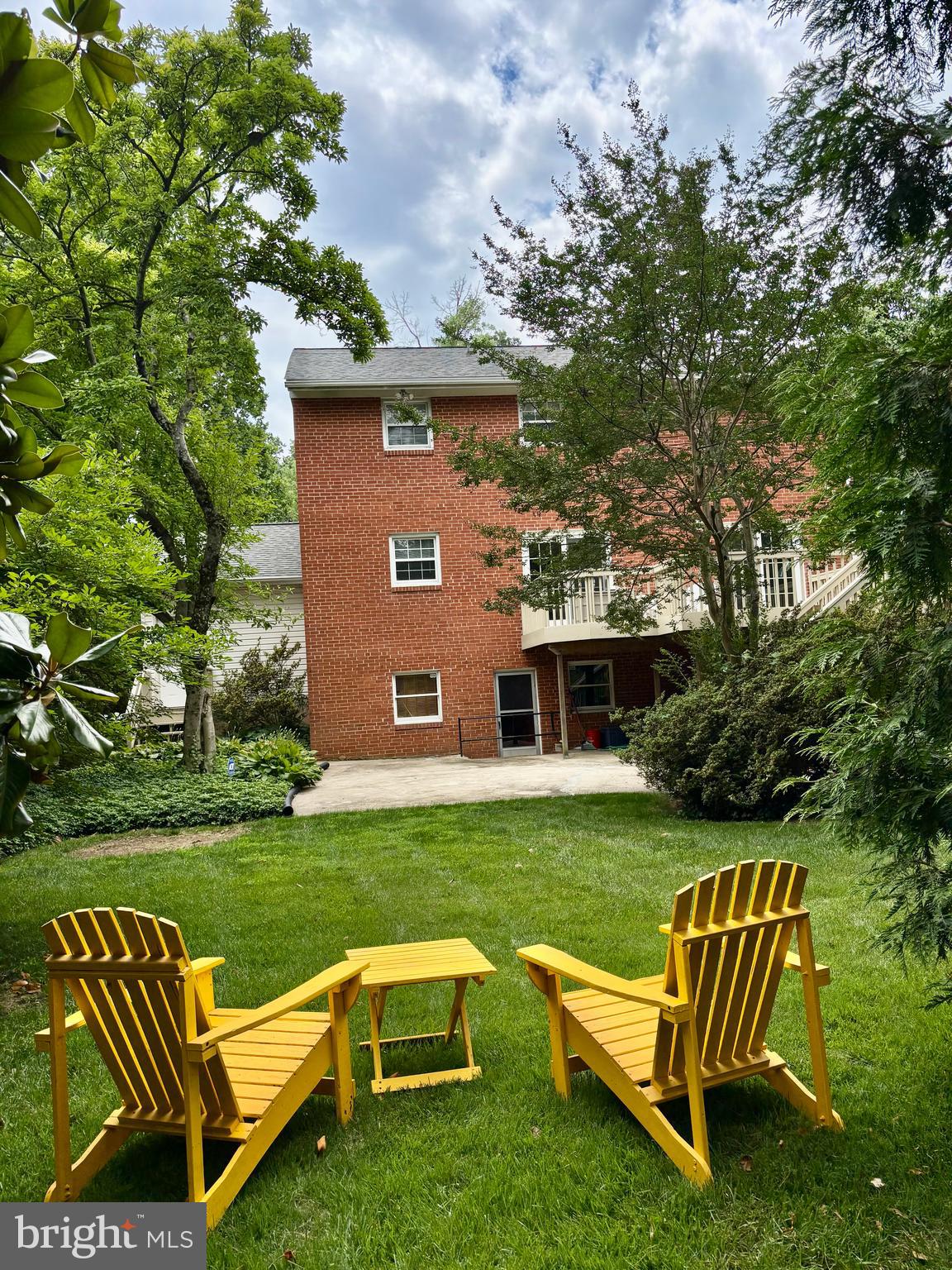 6519 Winnepeg Road Bethesda, MD 20817 - Photo 1 of 38