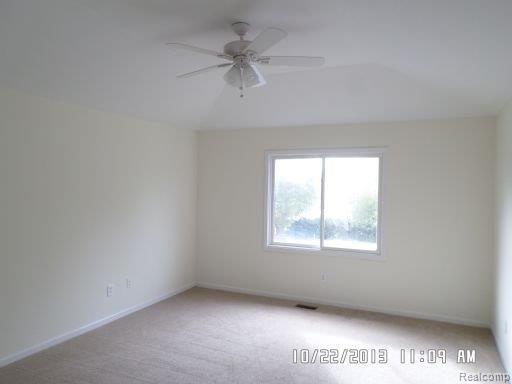 21238 Raintree Drive Macomb, MI 48044 - Photo 7 of 9 MasterBed.jpg