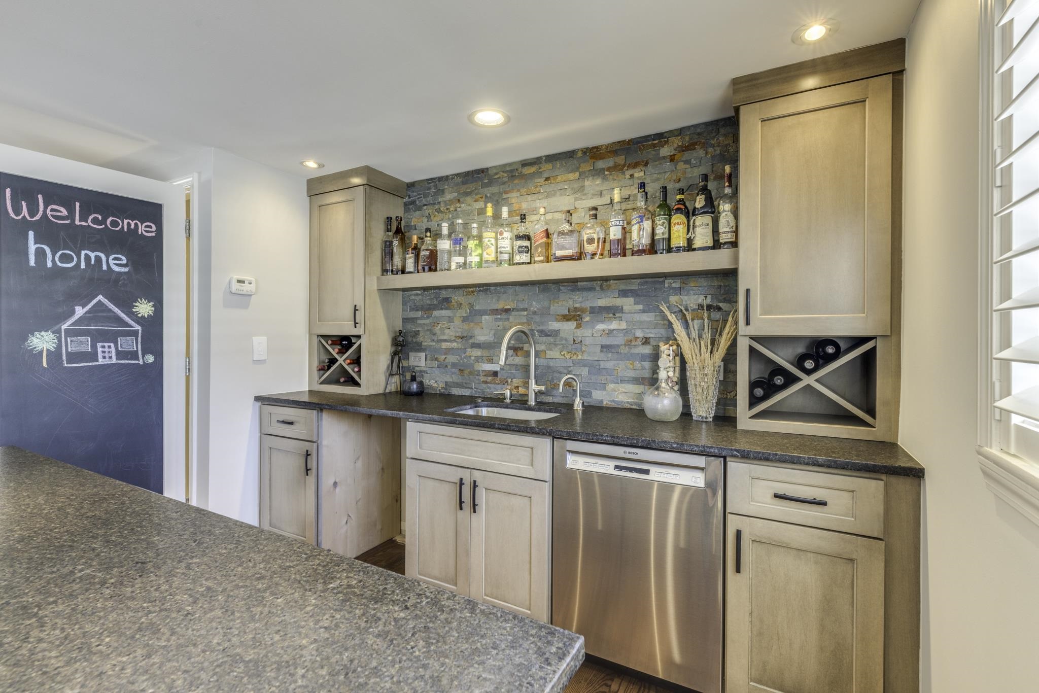 2762 Bridle Road Bloomfield Hills, MI 48304 - Photo 30 of 42 Wet bar lower level