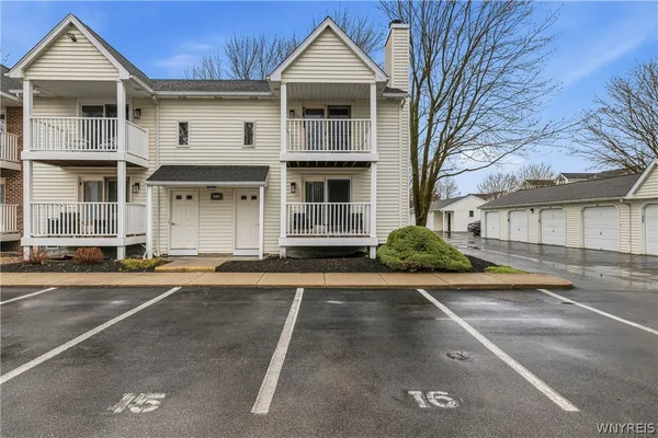$179,900 | 4613 Chestnut Ridge Road, Unit K, Amherst, NY 14228