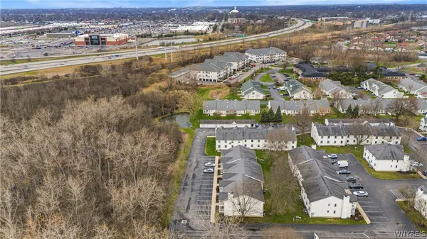 $179,900 | 4613 Chestnut Ridge Road, Unit K, Amherst, NY 14228