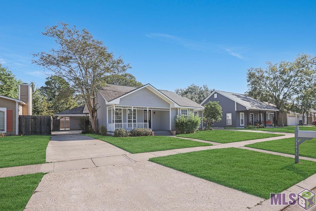 13435 Parwood Avenue Baton Rouge, LA 70816 - Photo 5 of 32