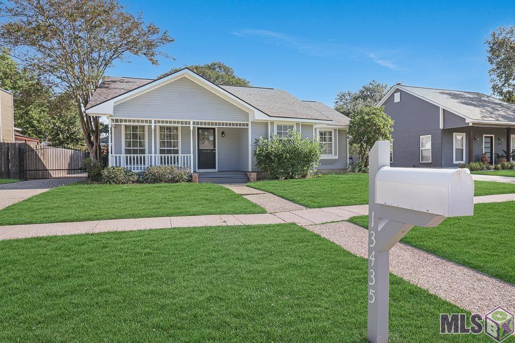 13435 Parwood Avenue Baton Rouge, LA 70816 - Photo 6 of 32