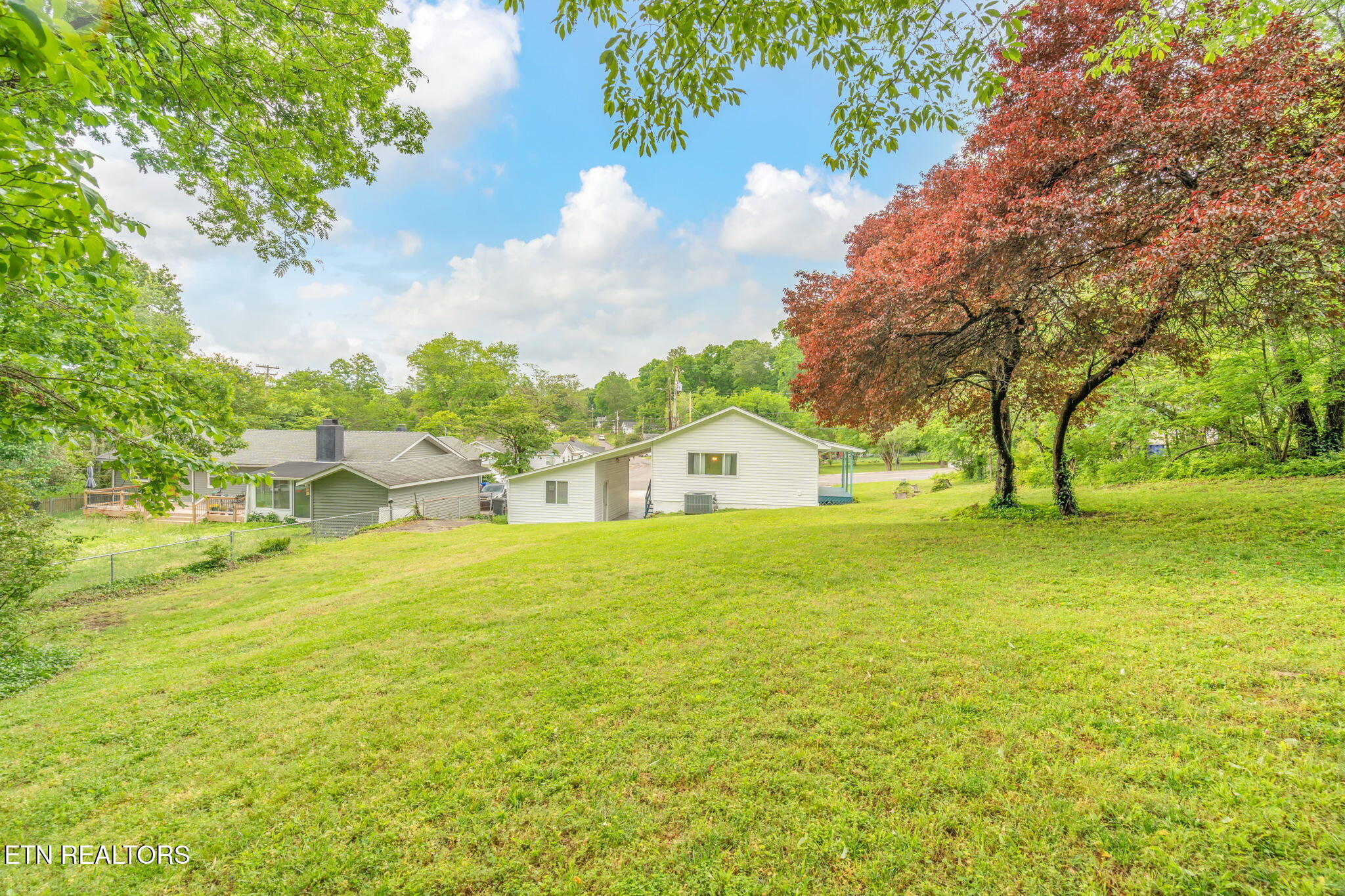402 Michigan Avenue Oak Ridge, TN 37830 - Photo 31 of 39 42-web-or-mls-402 Michigan Ave-43