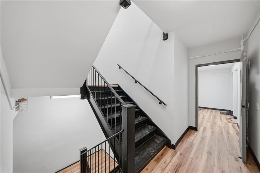 121 Locust Street Ambridge, PA 15003 - Photo 11 of 38