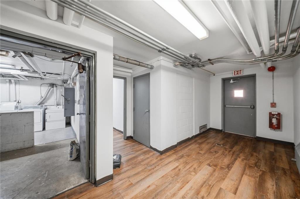 121 Locust Street Ambridge, PA 15003 - Photo 12 of 38