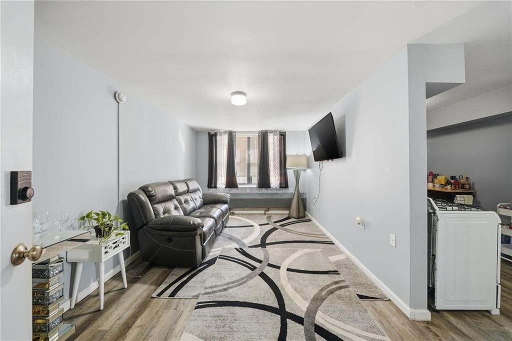 121 Locust Street Ambridge, PA 15003 - Photo 17 of 38