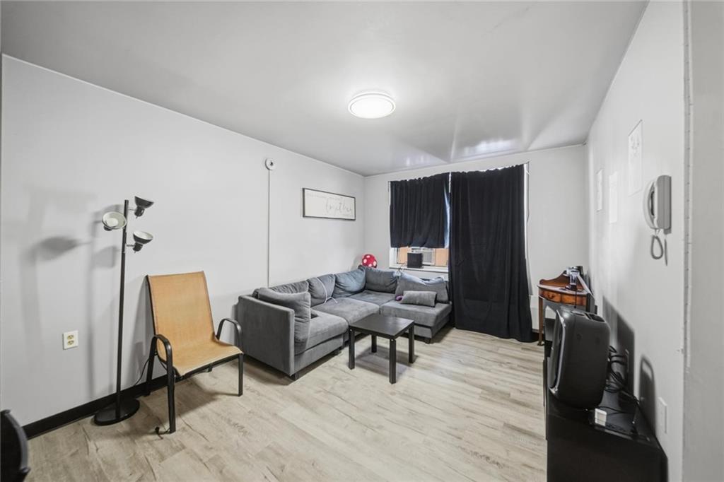 121 Locust Street Ambridge, PA 15003 - Photo 25 of 38