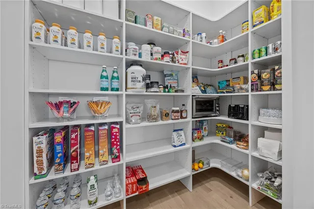 $869,000 | 1421 Bethany Drive, Greensboro, NC 27455