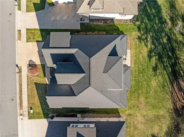 $869,000 | 1421 Bethany Drive, Greensboro, NC 27455