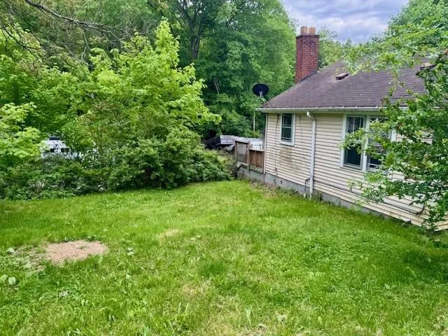 $47,400 | 15 Allen Way, White Oak, PA 15131