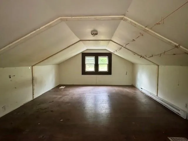 $47,400 | 15 Allen Way, White Oak, PA 15131