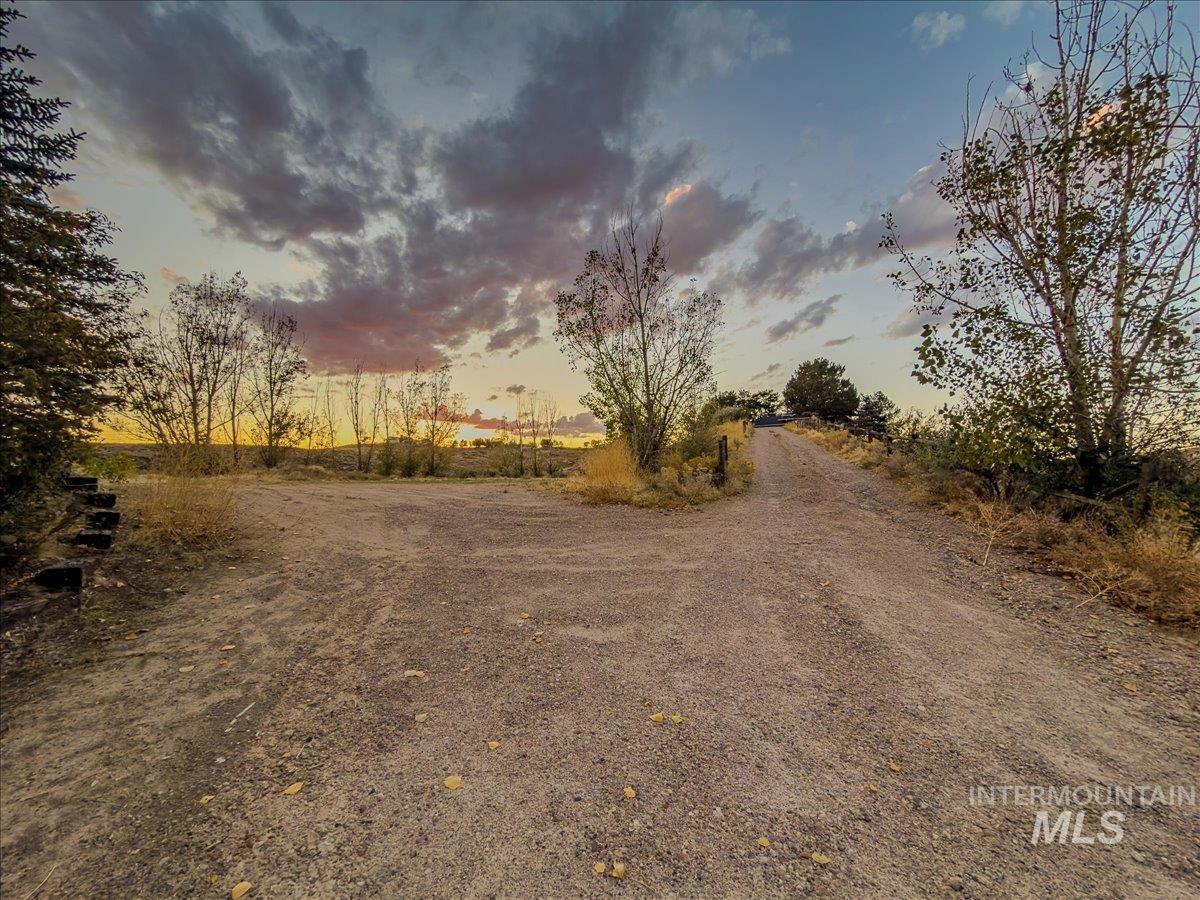 5735 Willow Creek Road Eagle, ID 83616 - Photo 18 of 30