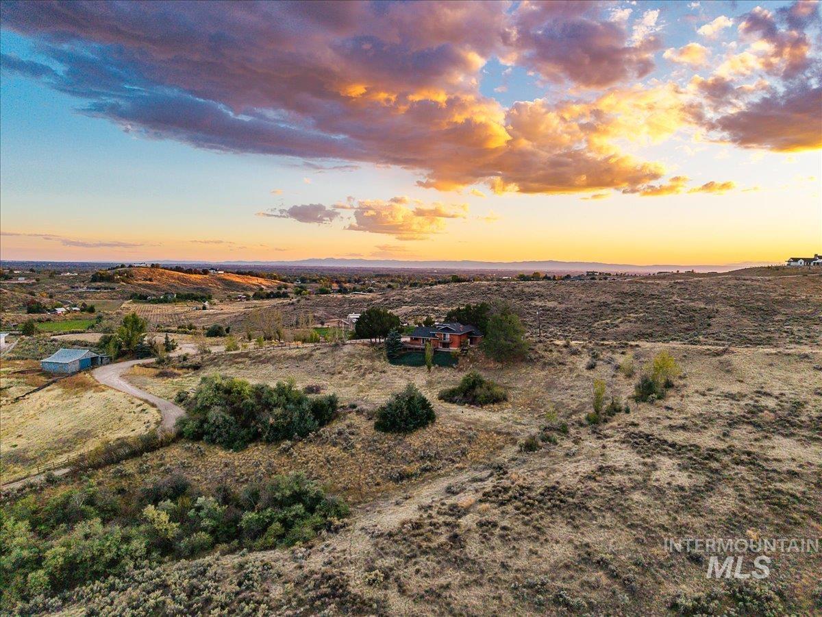 5735 Willow Creek Road Eagle, ID 83616 - Photo 20 of 30