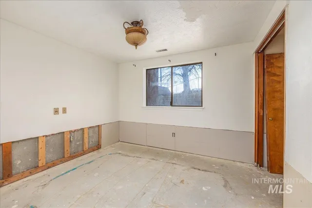 $1,699,900 | 5735 Willow Creek Road, Eagle, ID 83616