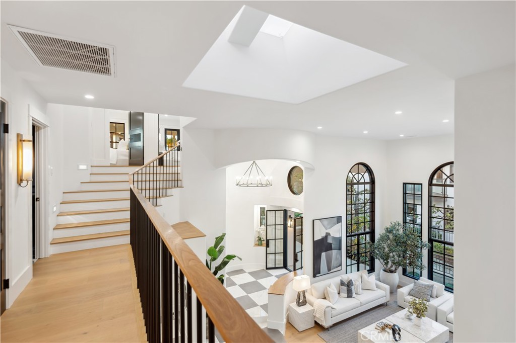 2915 Cliff Drive Newport Beach, CA 92663 - Photo 37 of 69 a living room with furniture and wooden floor