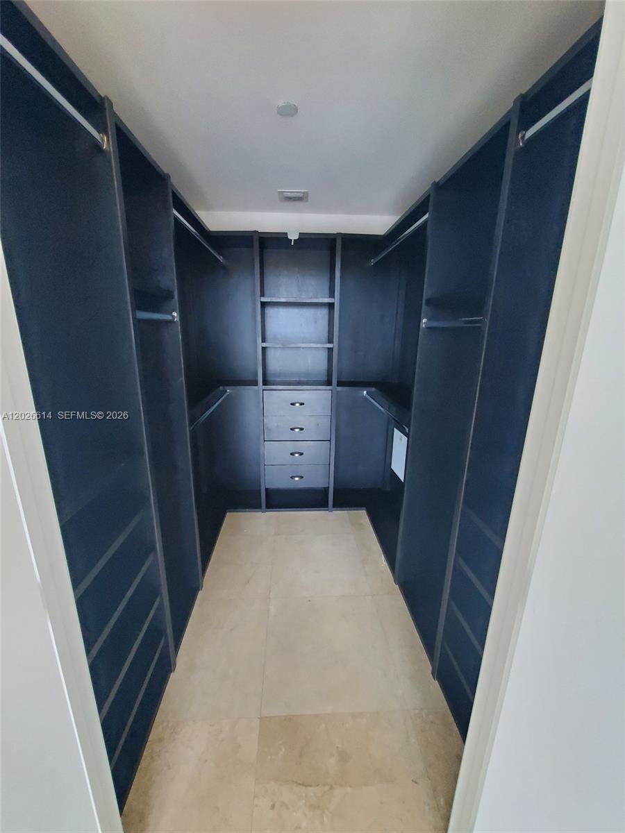 888 Biscayne Boulevard, Unit 311 Miami, FL 33132 - Photo 10 of 13