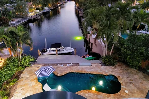 $1,500,000 | 1500 Northeast 24th Street, Wilton Manors, FL 33305