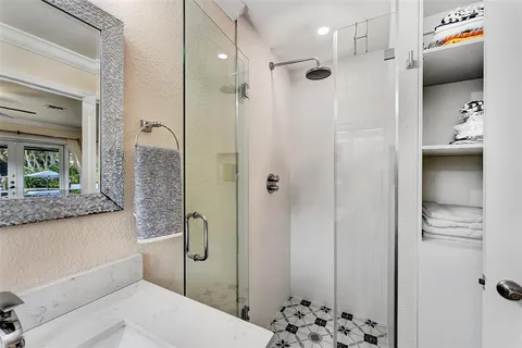 $1,500,000 | 1500 Northeast 24th Street, Wilton Manors, FL 33305