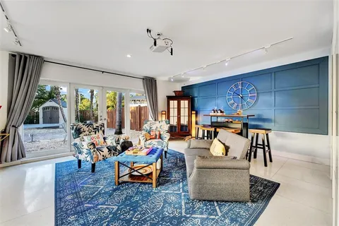 $1,500,000 | 1500 Northeast 24th Street, Wilton Manors, FL 33305