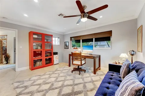 $1,500,000 | 1500 Northeast 24th Street, Wilton Manors, FL 33305