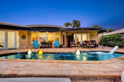 $1,500,000 | 1500 Northeast 24th Street, Wilton Manors, FL 33305