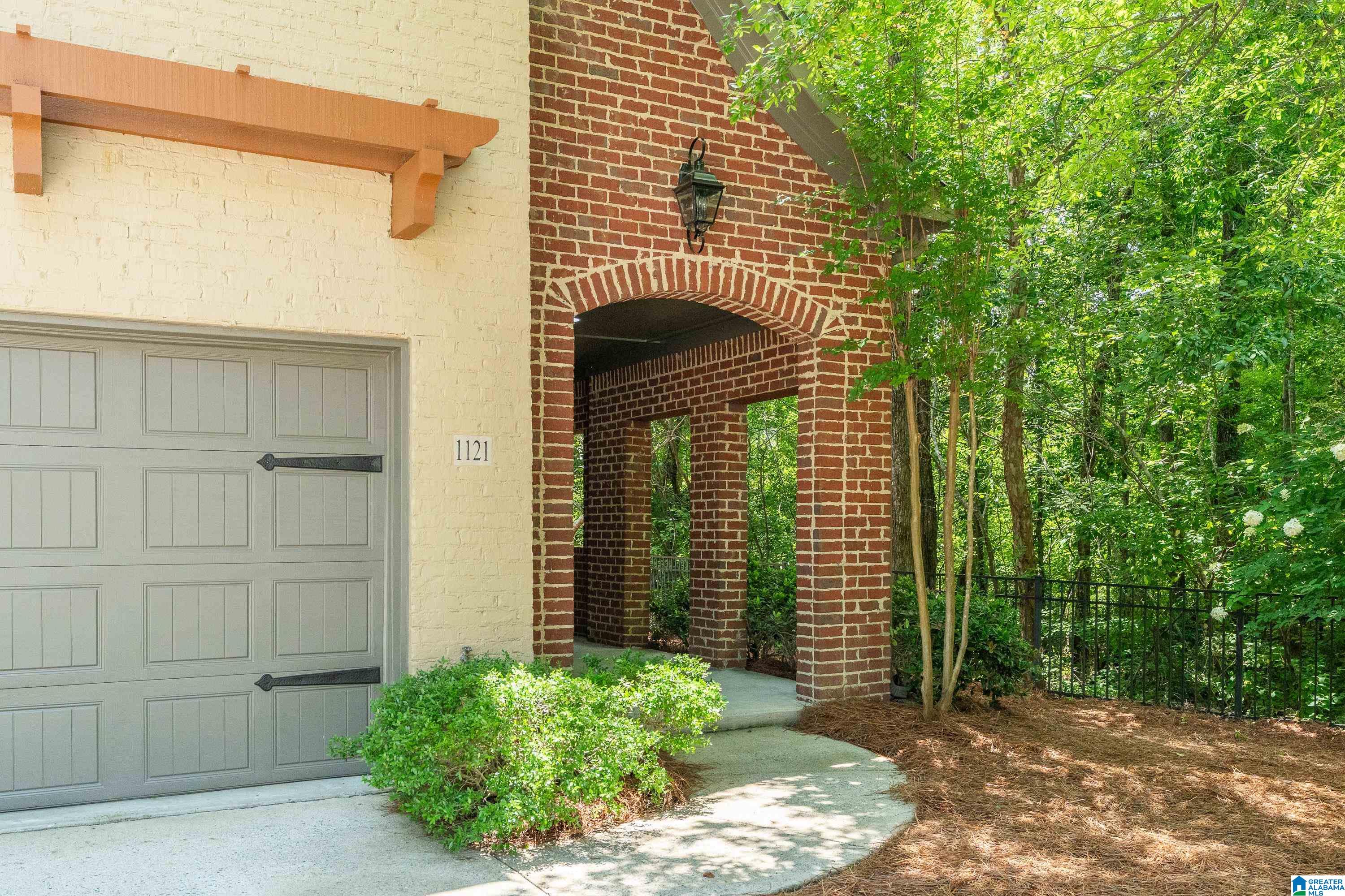 1121 Monaghan Drive Birmingham, AL 35242 - Photo 3 of 37