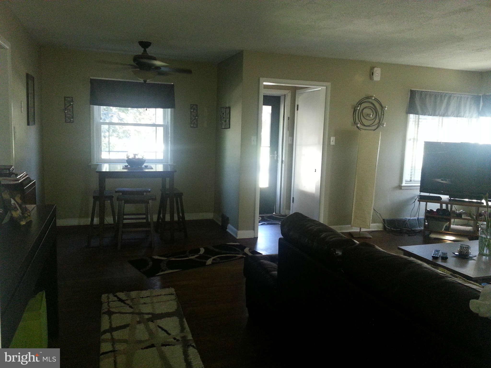 64 Devonshire Road Hagerstown, MD 21740 - Photo 18 of 20 Living Room