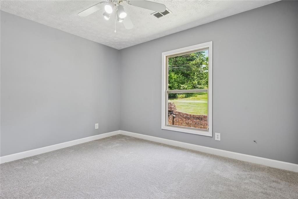 12 Windsor Way Newnan, GA 30263 - Photo 54 of 68