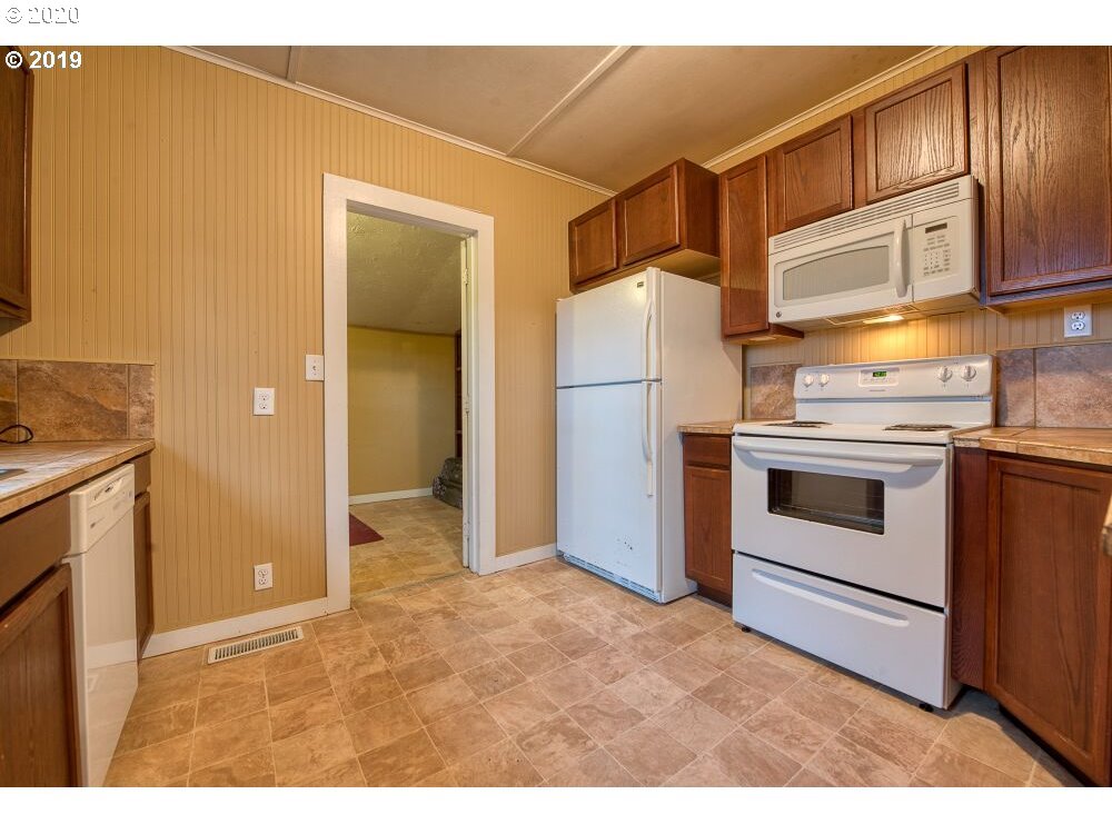 63495 Shinglehouse Road Coos Bay, OR 97420 - Photo 11 of 29 Gallery Image 11