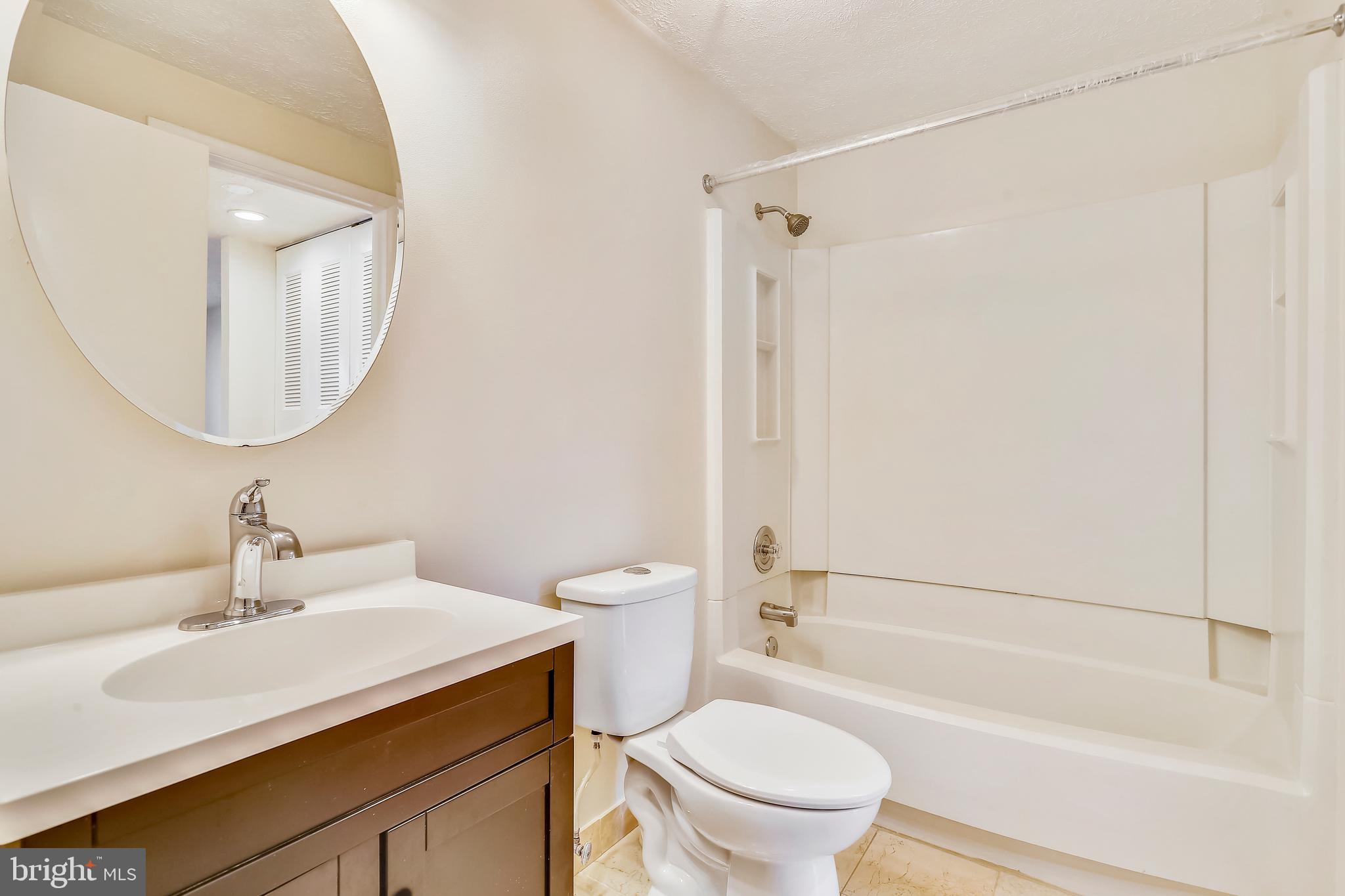 2943 Shepperton Terrace Silver Spring, MD 20904 - Photo 16 of 37 Upper Level Full Bath