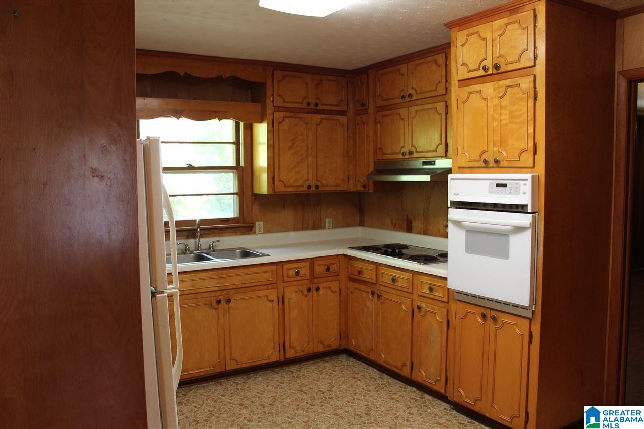 10359 Shoal Creek Road Ashville, AL 35953 - Photo 7 of 18
