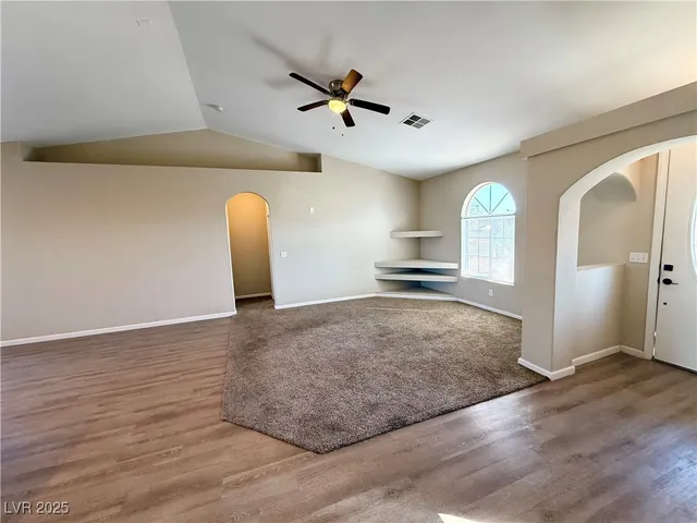 $2,400 | 2370 Deadwood Street, Pahrump, NV 89048