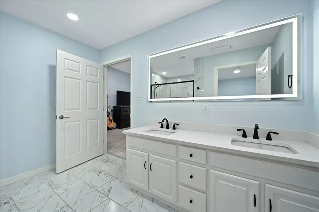 $559,000 | 7317 Shadywood Drive, Austin, TX 78745