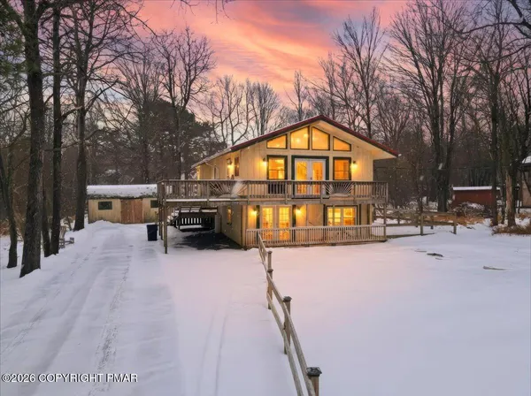 $339,900 | 401 Clearview Drive, Long Pond, PA 18334