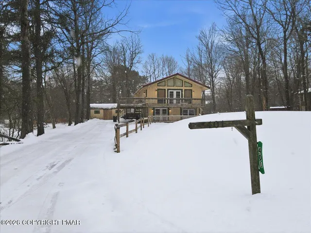 $349,900 | 401 Clearview Drive, Long Pond, PA 18334