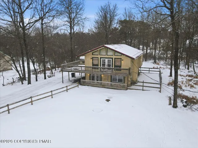 $349,900 | 401 Clearview Drive, Long Pond, PA 18334