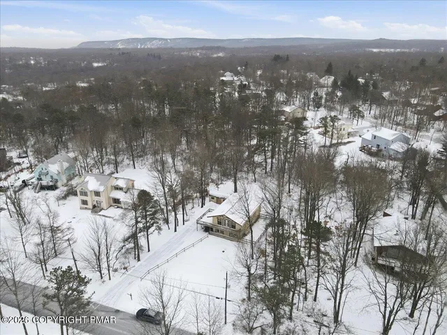 $349,900 | 401 Clearview Drive, Long Pond, PA 18334